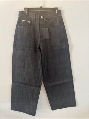 Relaxed Black Men's Jeans — Timeless Casual Fit